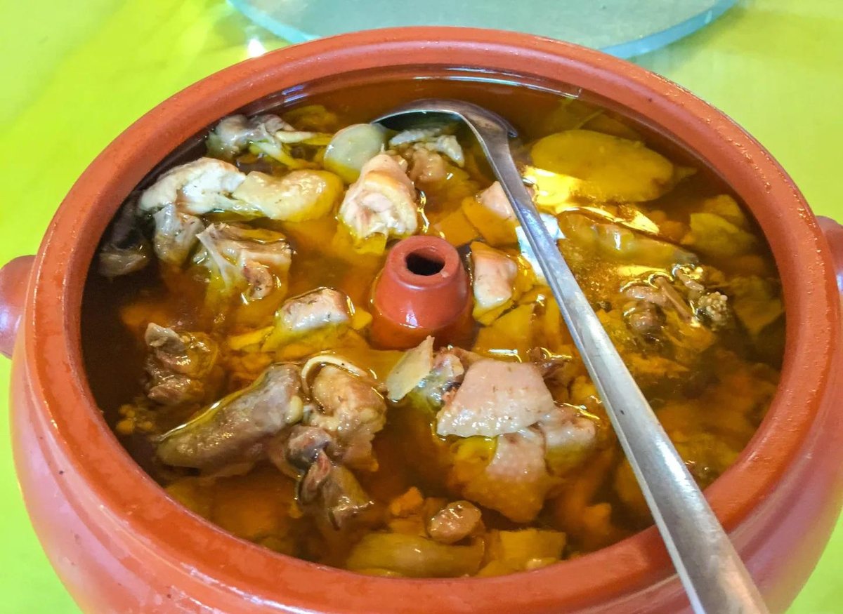 Steam-Pot Chicken: A Soup Made of Nothing but Steam