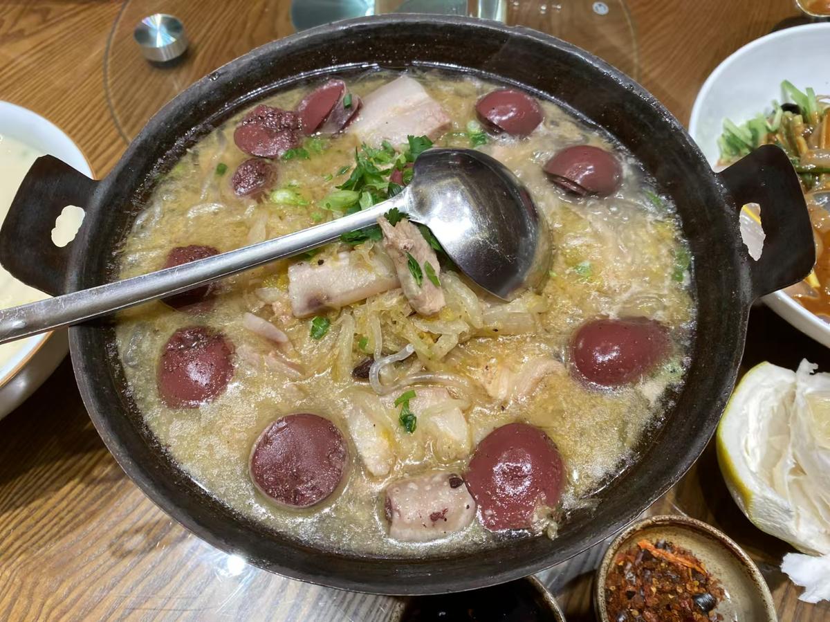 Suan Cai Bai Rou: The Sour Jar in Every Northeast Hallway
